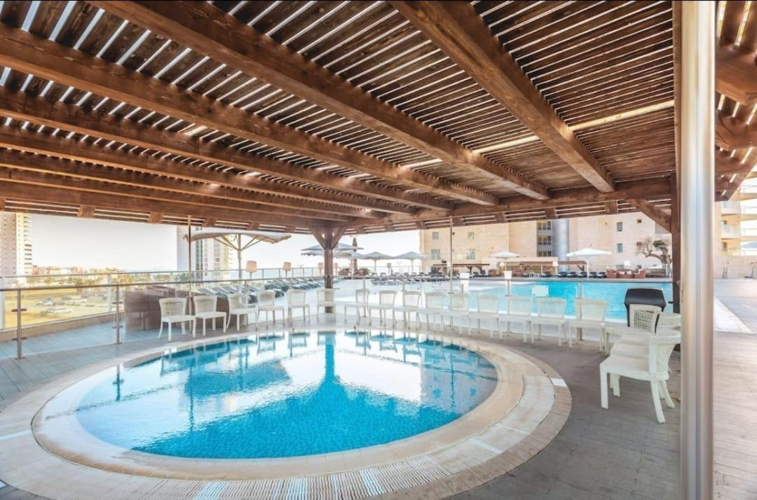 Neve David Hotel Netanya Eksteriør bilde